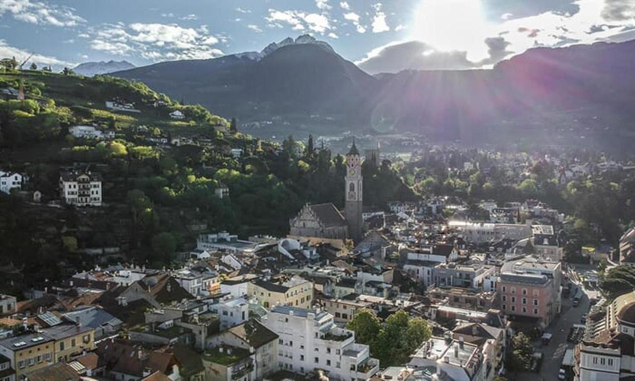 Hubertus Vista Giardino Apartment Merano